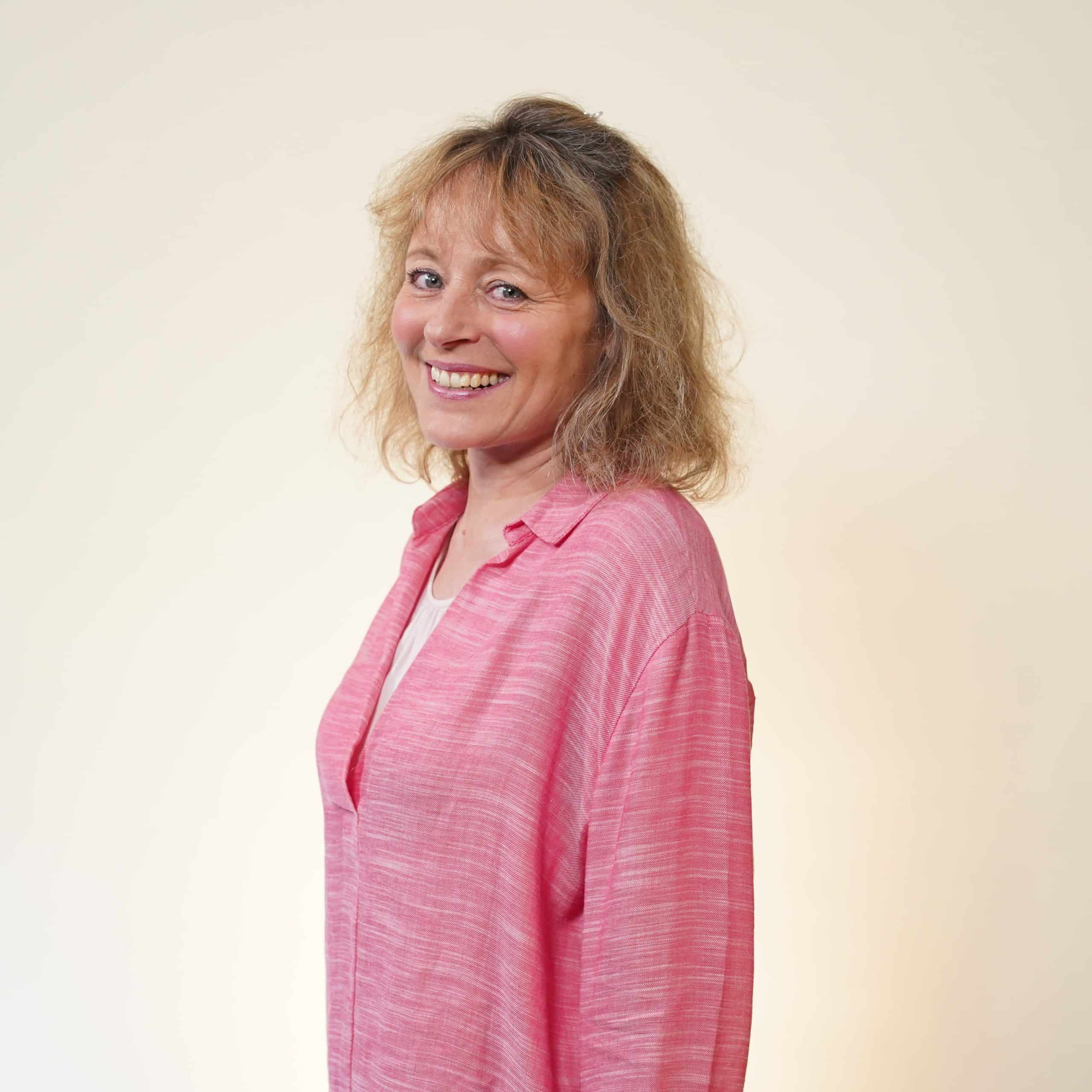 Claire Whipps Claire Whipps